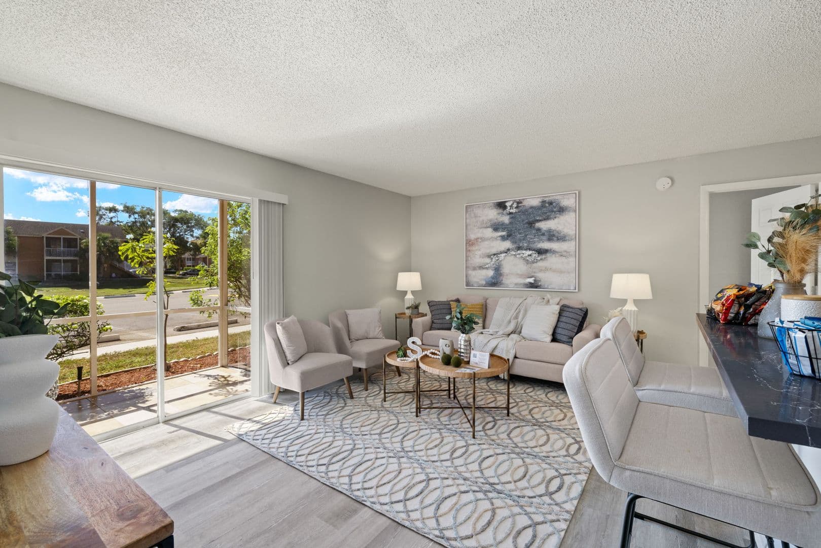 Naples Apartment: 4539 Coral Palms Ln