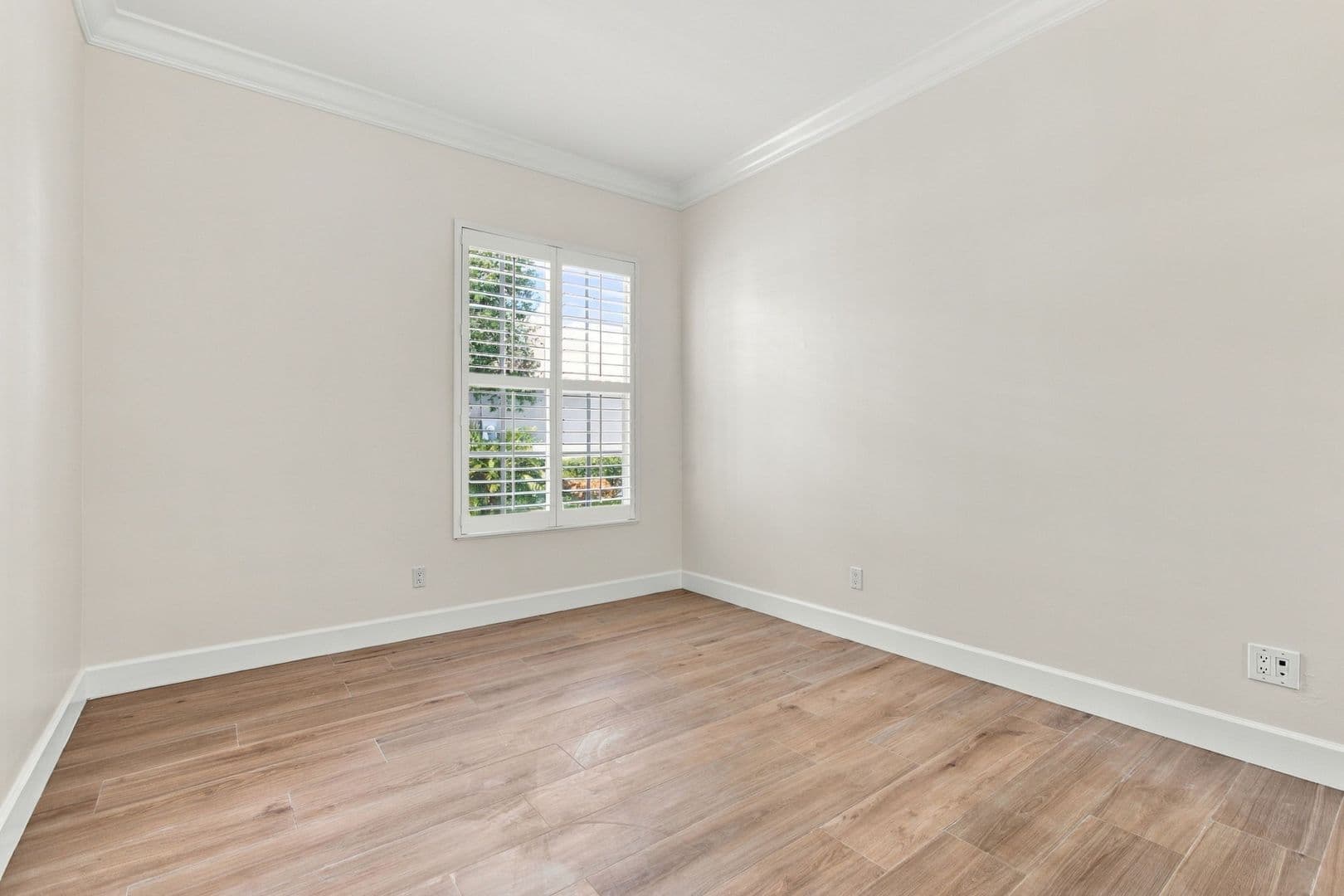 Naples House: 3440 Donoso Court