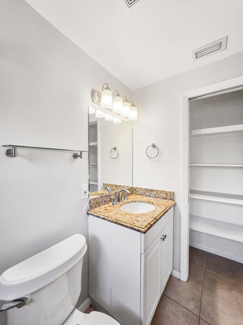 Naples House: 1189 Royal Palm Drive