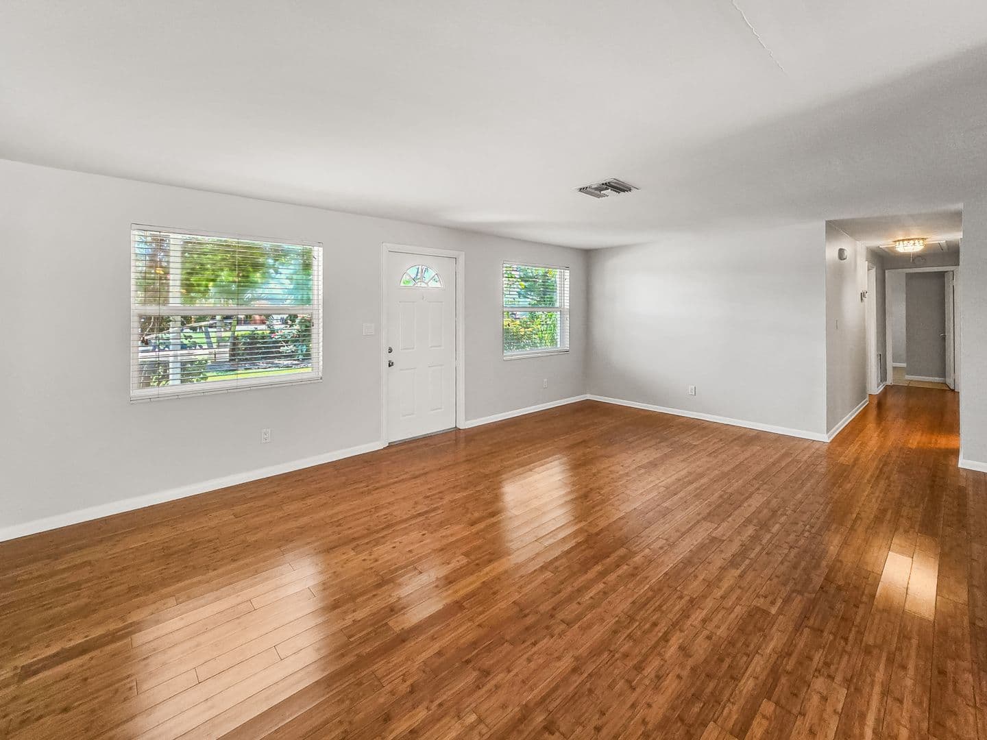 Naples House: 1189 Royal Palm Drive