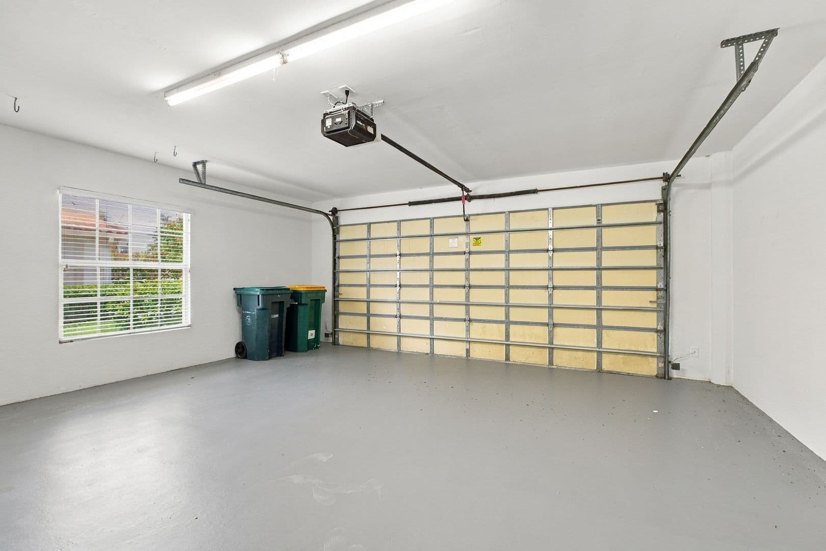 Naples House: 3440 Donoso Court