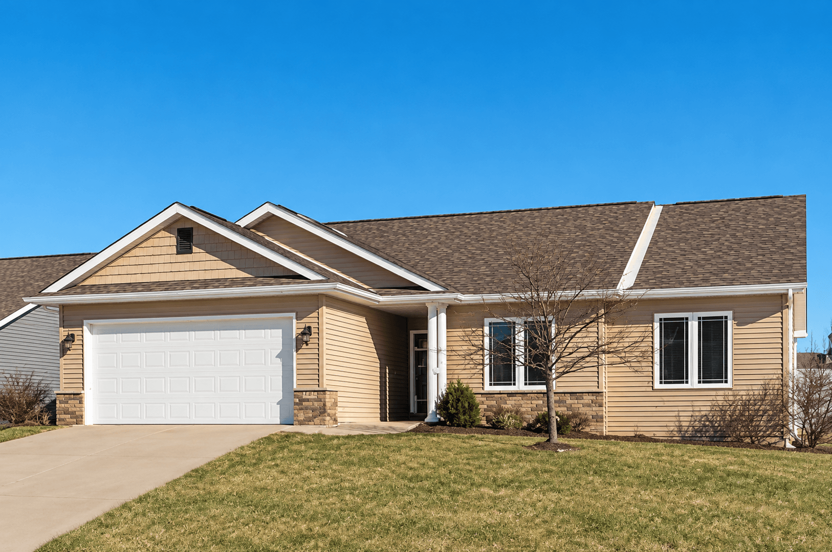 Iowa City House: 894 McCollister Ct