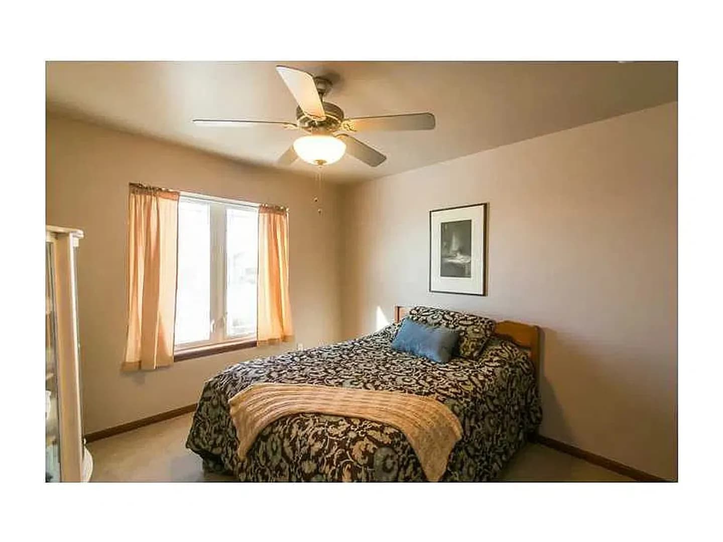 Iowa City House: 894 McCollister Ct