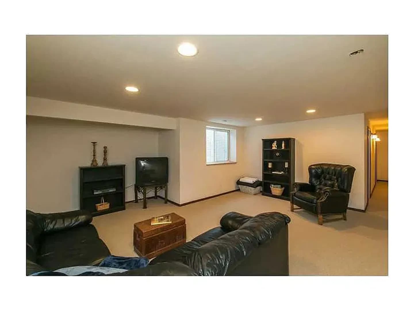 Iowa City House: 894 McCollister Ct