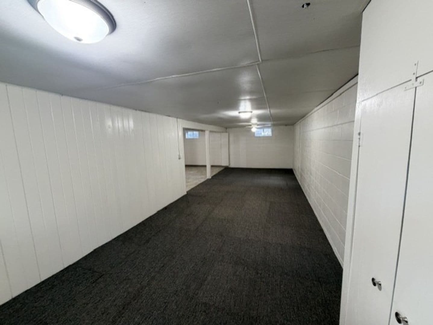 Waterloo House: 1132 Lidner Dr