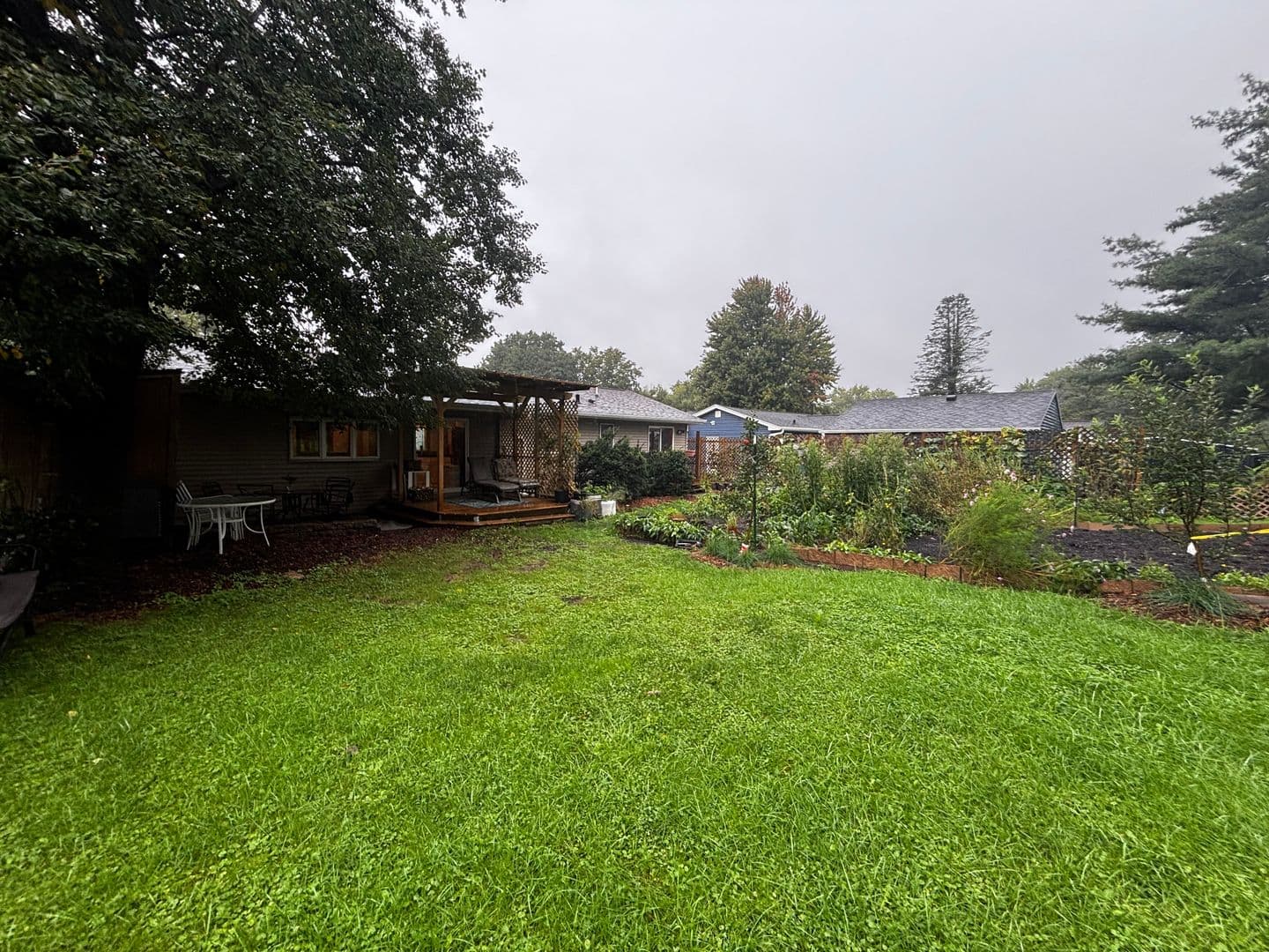 Cedar Falls House: 3716 Knoll Ridge Dr