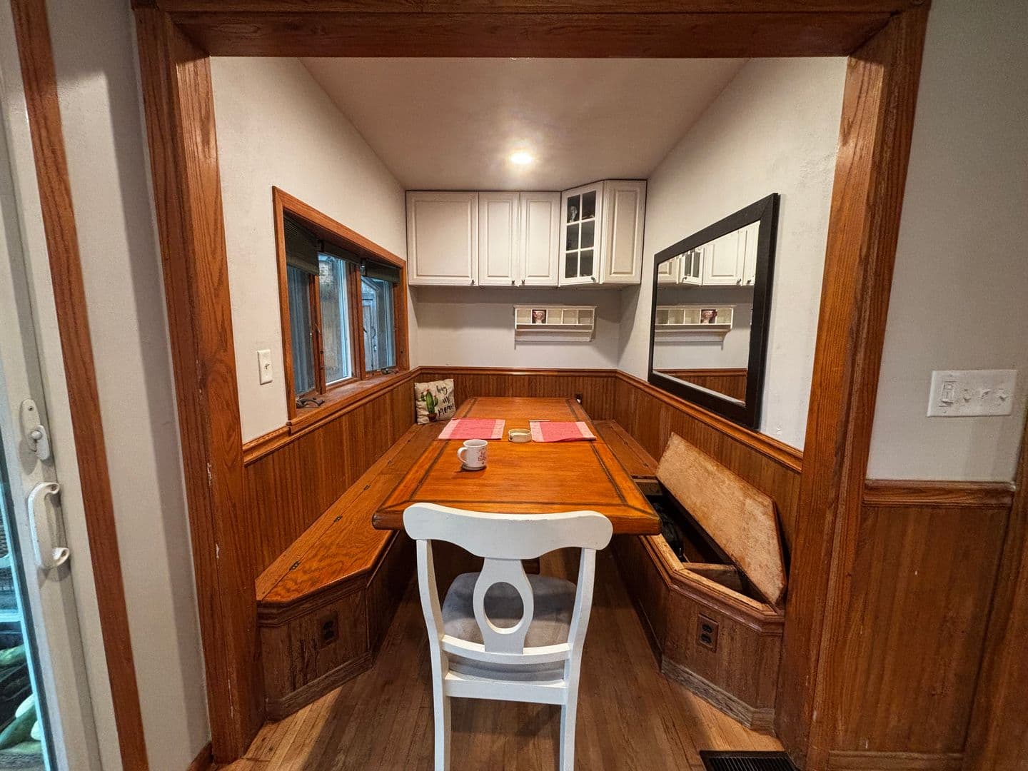 Cedar Falls House: 3716 Knoll Ridge Dr
