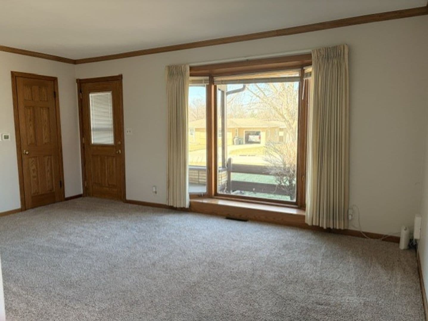 Waterloo House: 1132 Lidner Dr