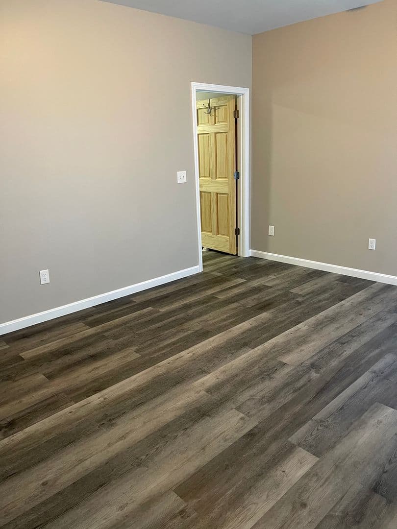 Tilton Apartment: 258 Main Street