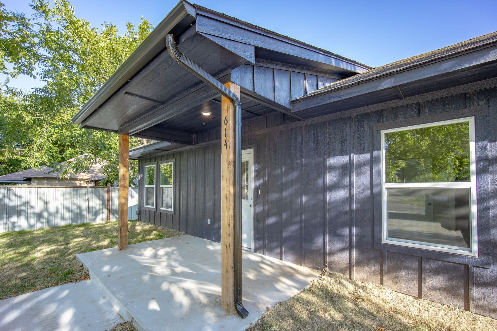 El Reno House: 614 W Rogers