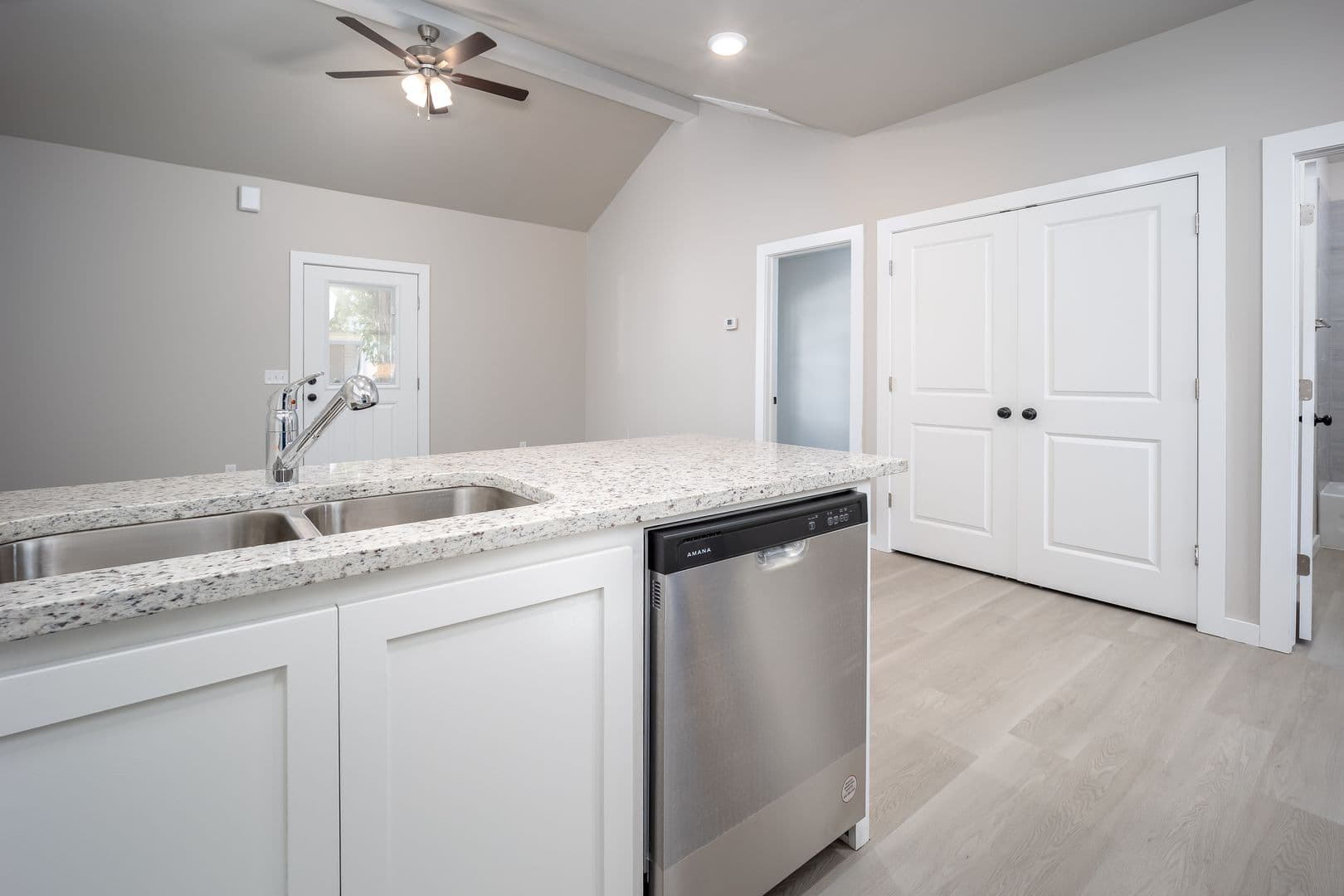 El Reno House: 614 W Rogers