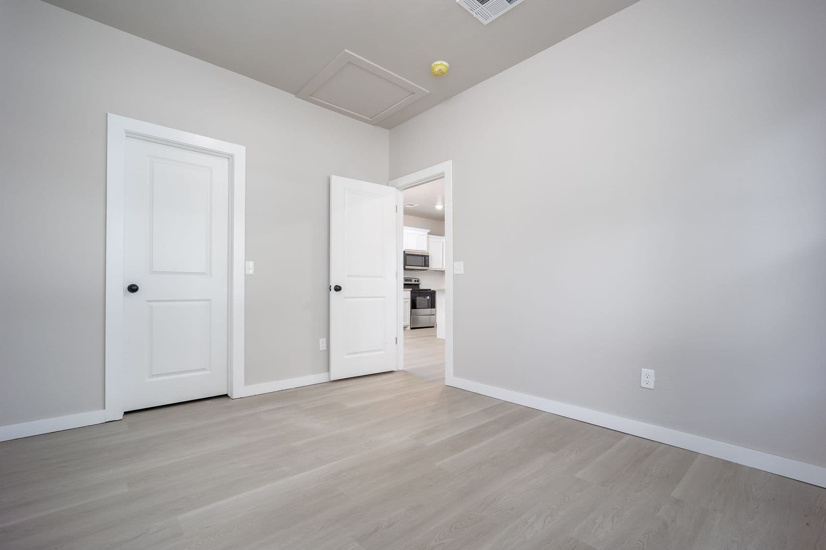 El Reno House: 614 W Rogers