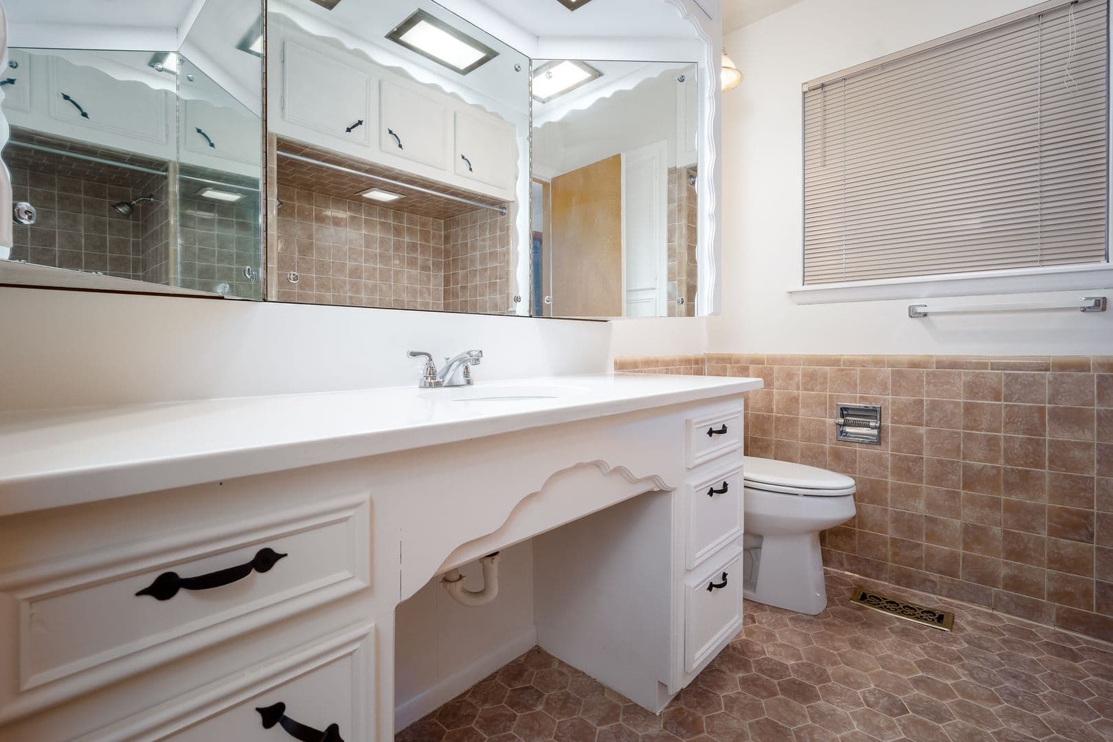 OKC House: 2321 NW 48th St