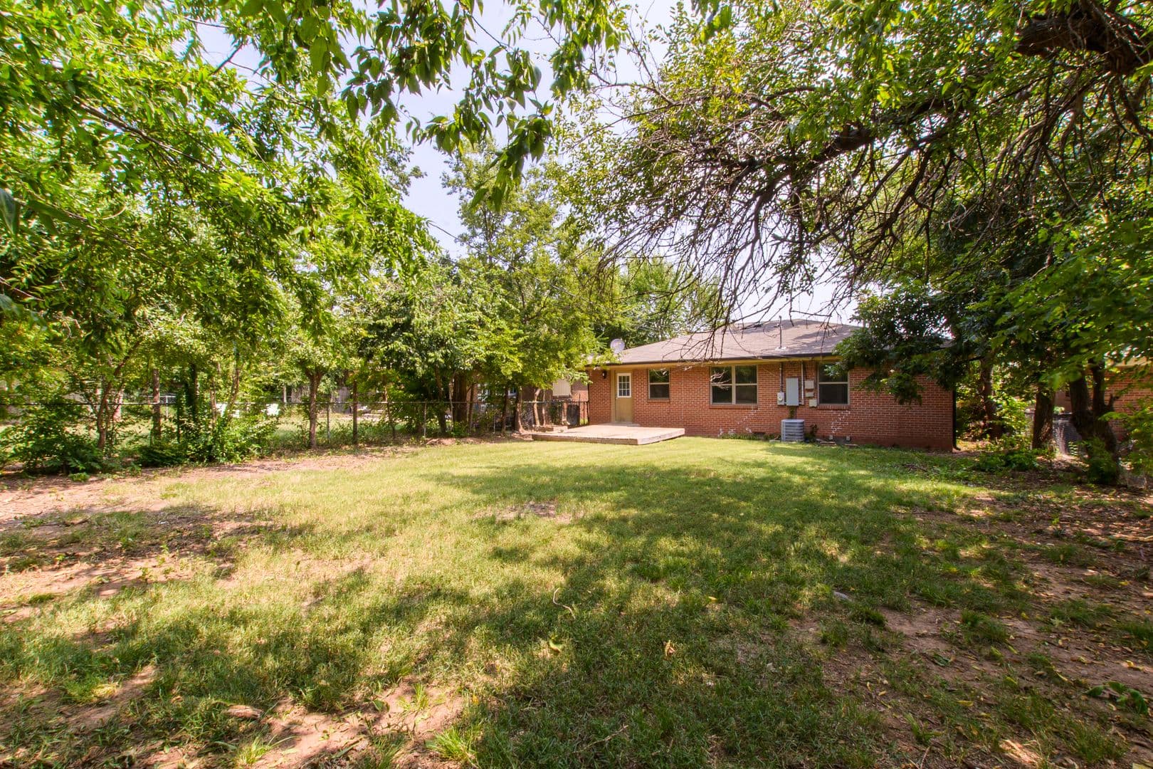 Oklahoma City House: 2929 N Utah Ave