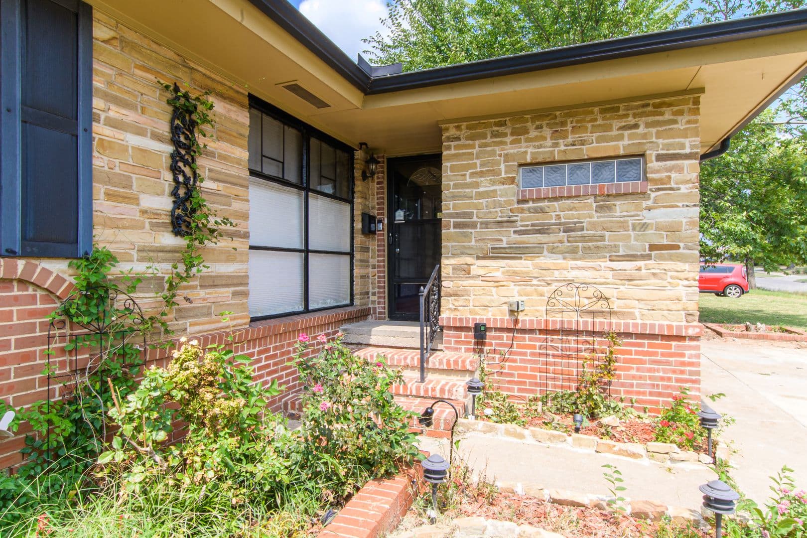 Oklahoma City House: 2929 N Utah Ave