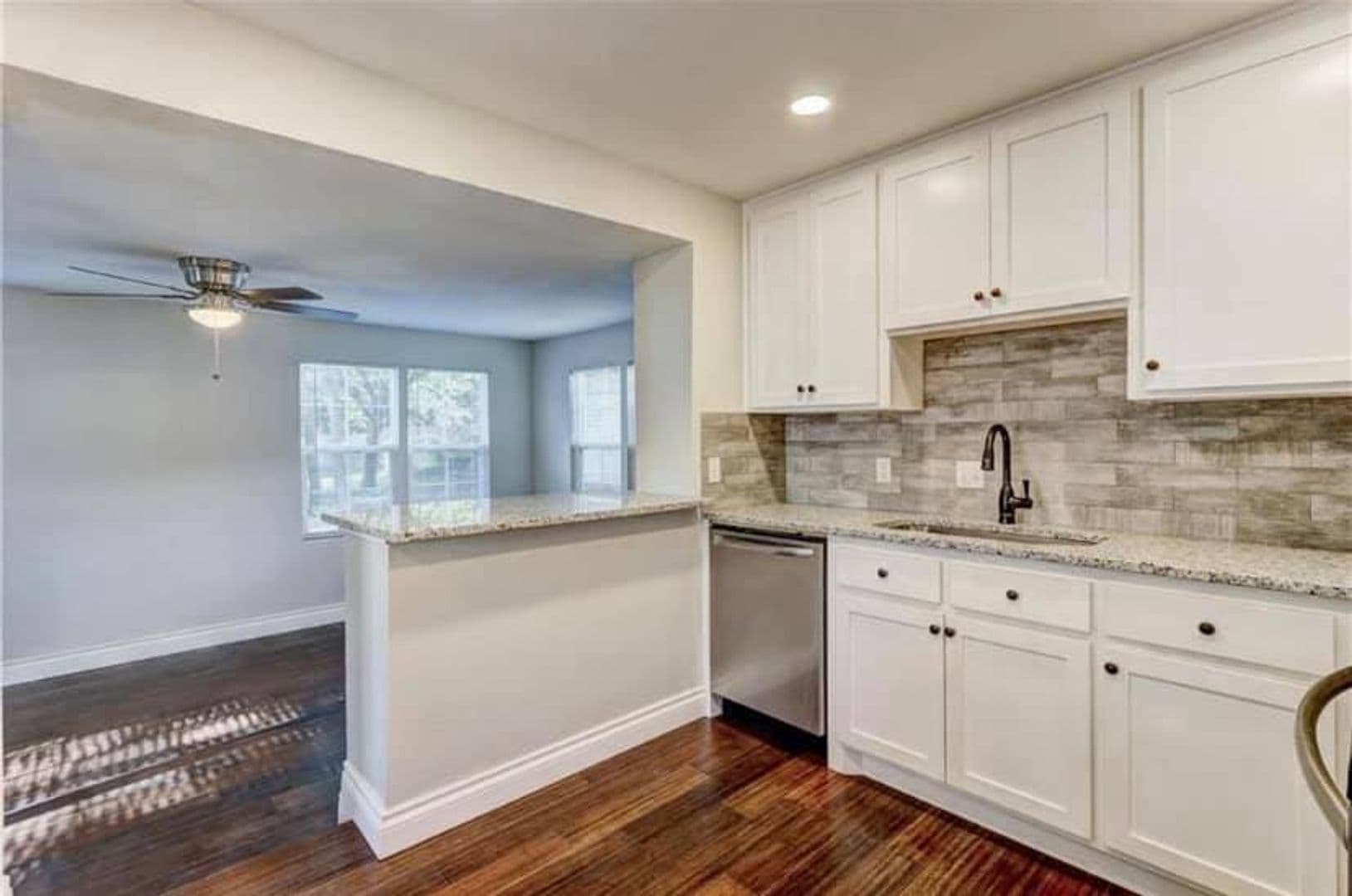 Oklahoma City Apartment: 2321 NW 33rd St