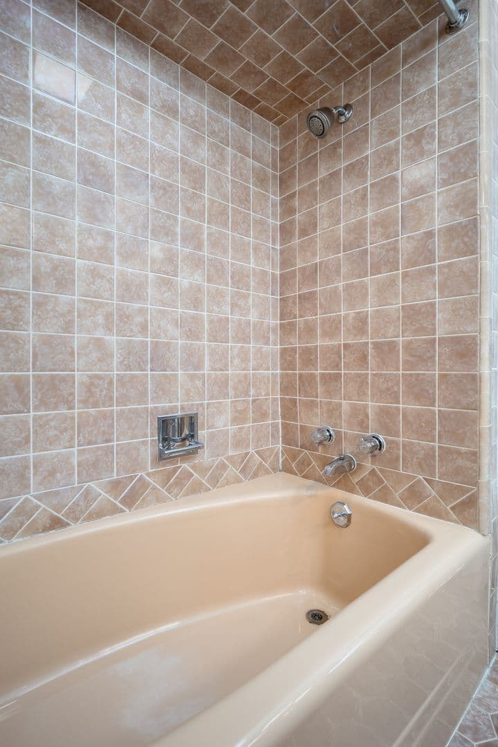 OKC House: 2321 NW 48th St