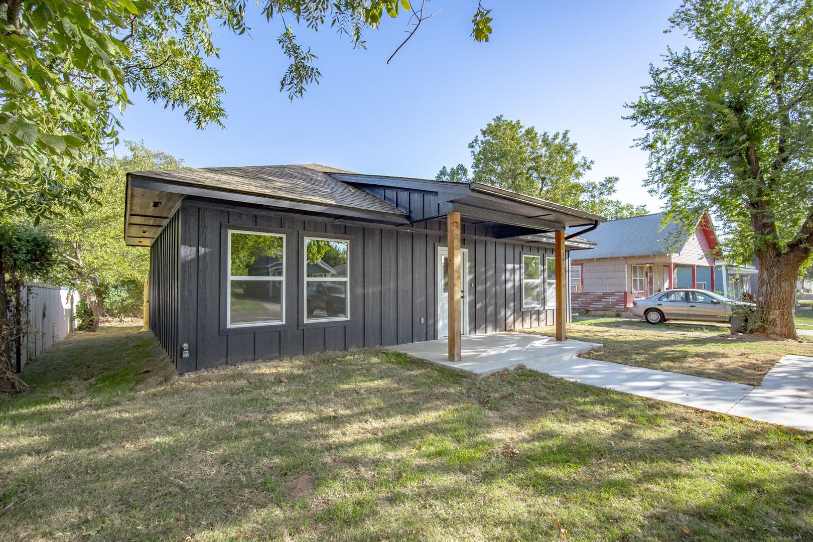 El Reno House: 614 W Rogers