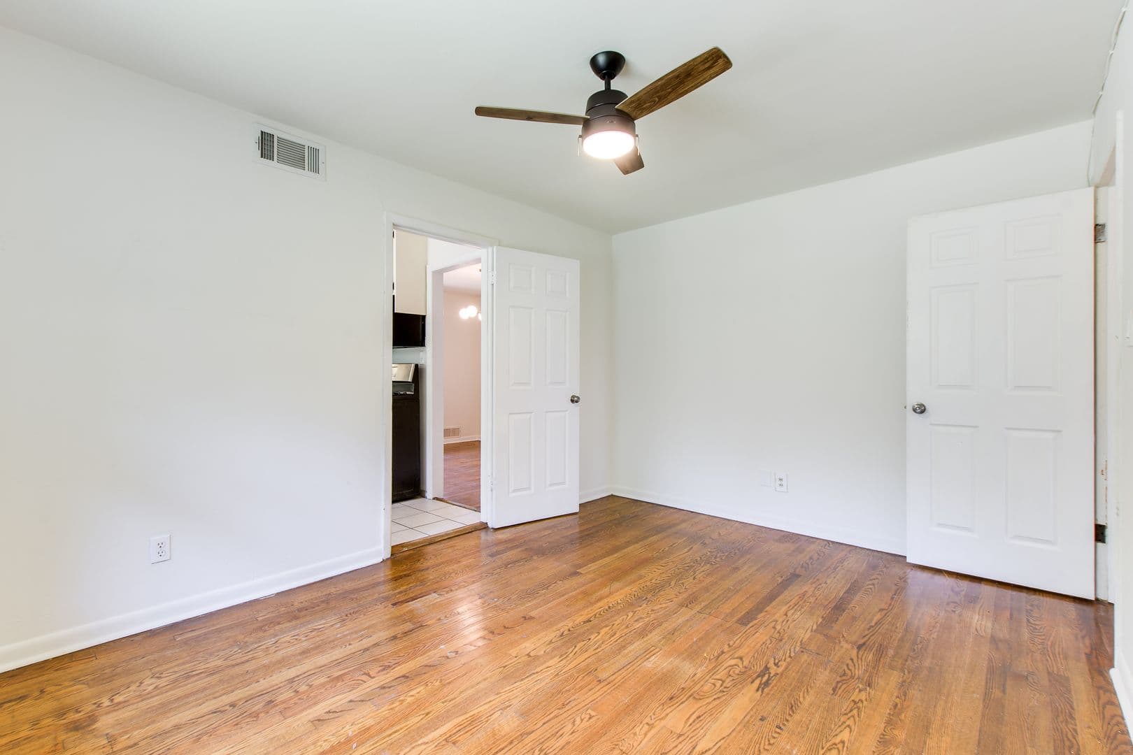 Oklahoma City House: 2929 N Utah Ave