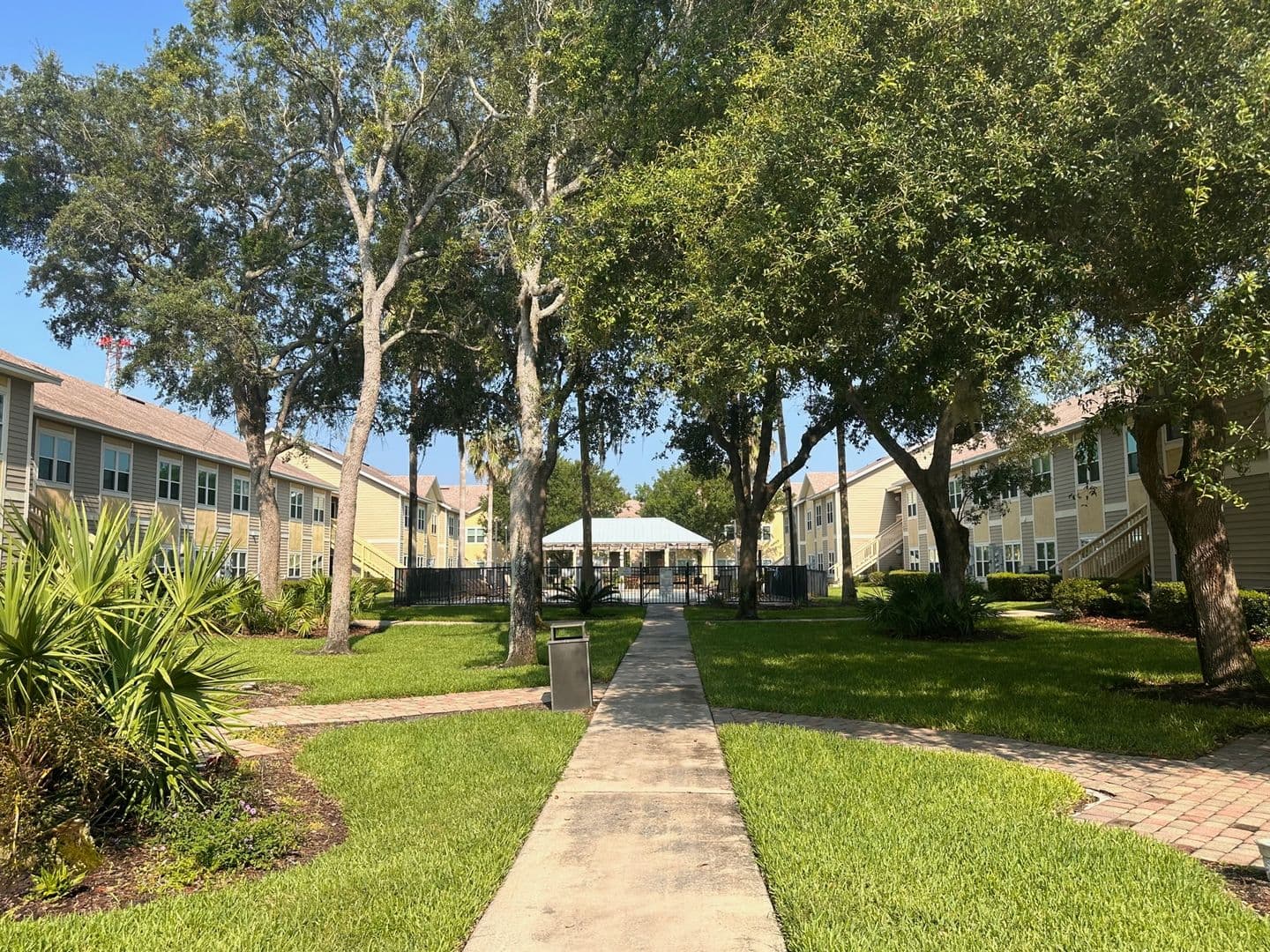Fernandina Beach Condo: 1601 Nectarine #D7