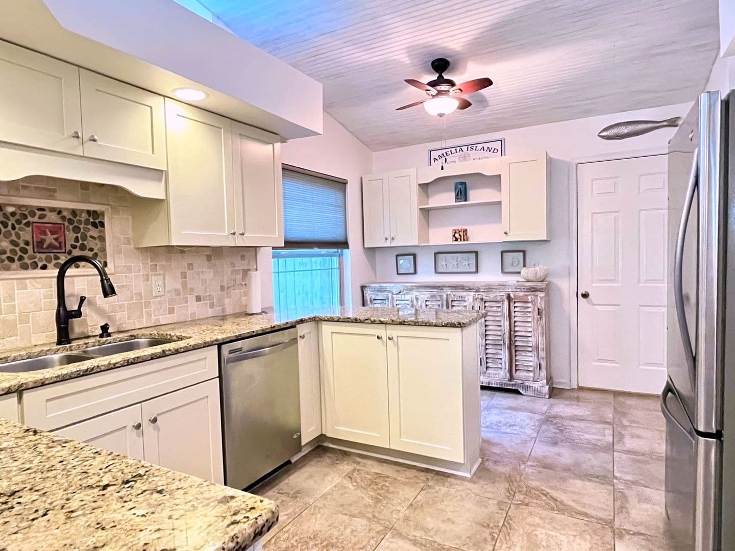 Fernandina Beach House: 2212 Will Hardee Rd.