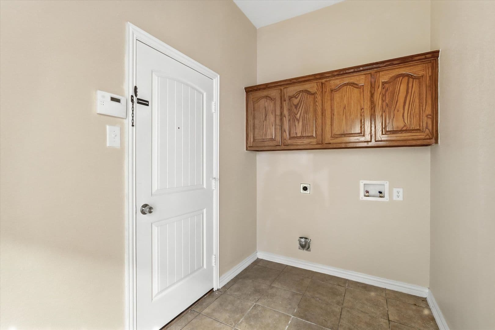 Dallas House: 6716 Prairie Flower Trail