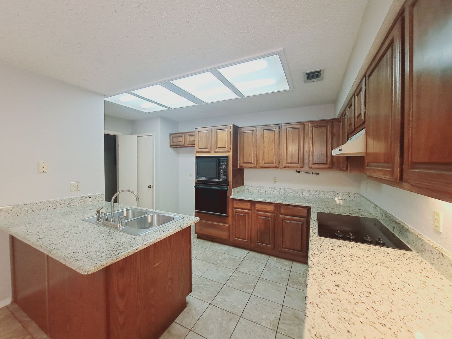 Dallas House: 3917 Saint Christopher Lane
