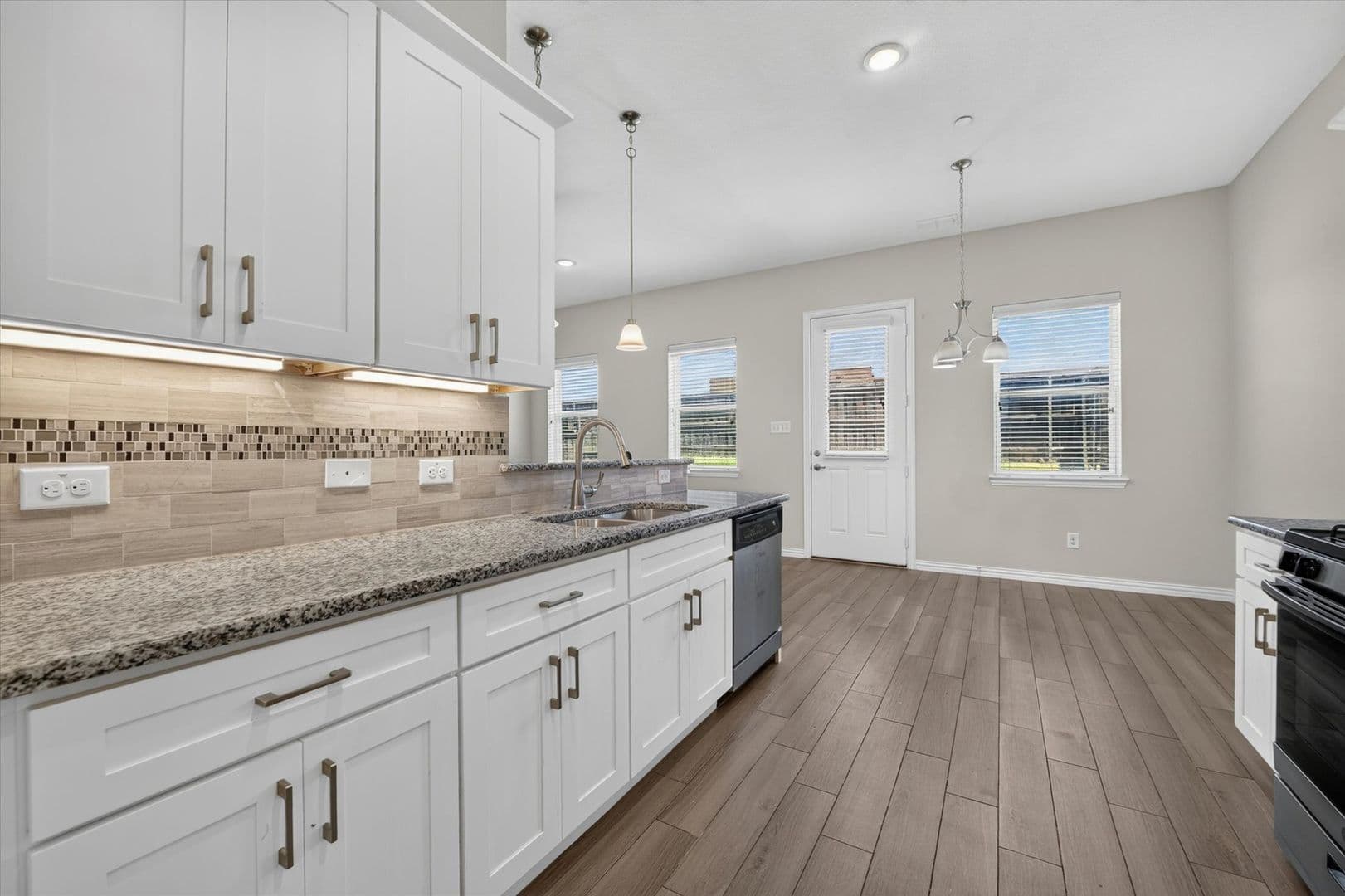 Irving Townhome: 1912 Bethlehem Street