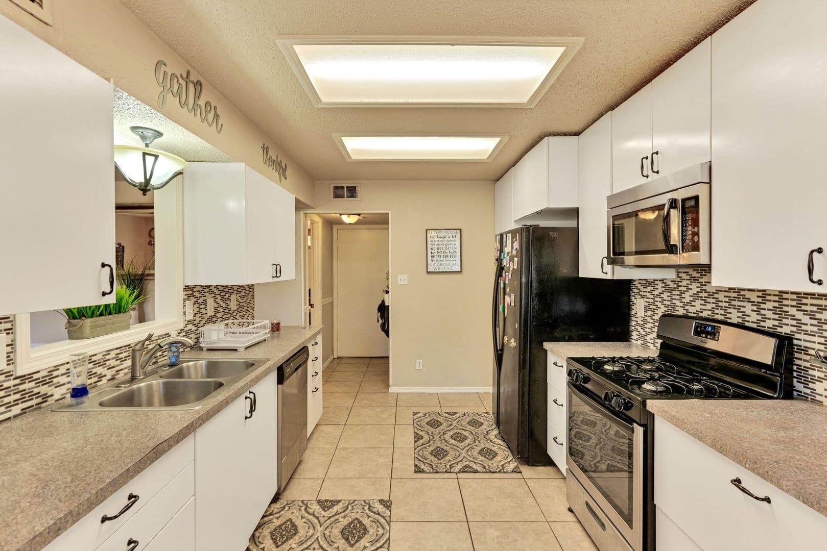 Rowlett House: 4018 Smartt Street