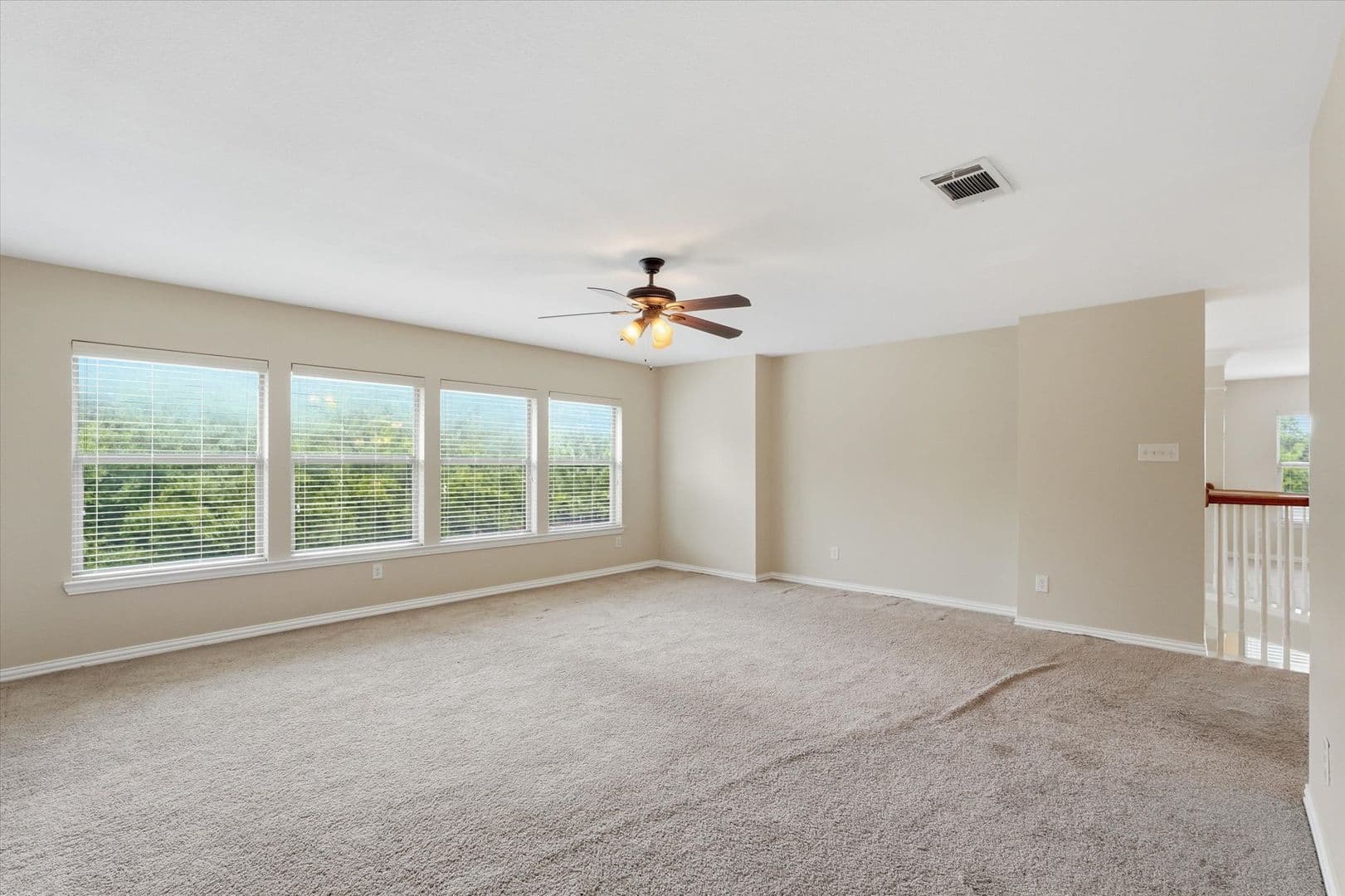 Dallas House: 6716 Prairie Flower Trail