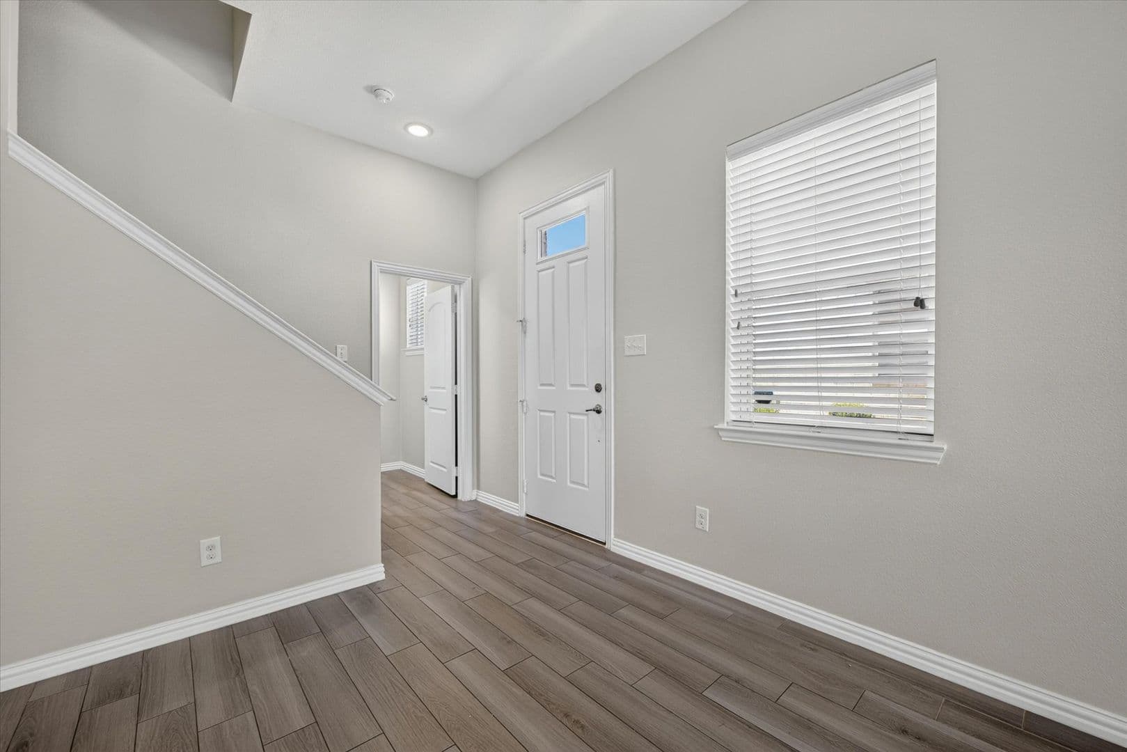 Irving Townhome: 1912 Bethlehem Street