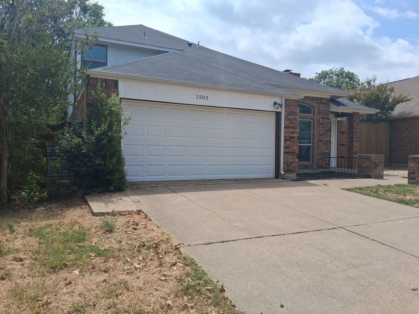 Grapevine House: 1503 Laguna Vista Way