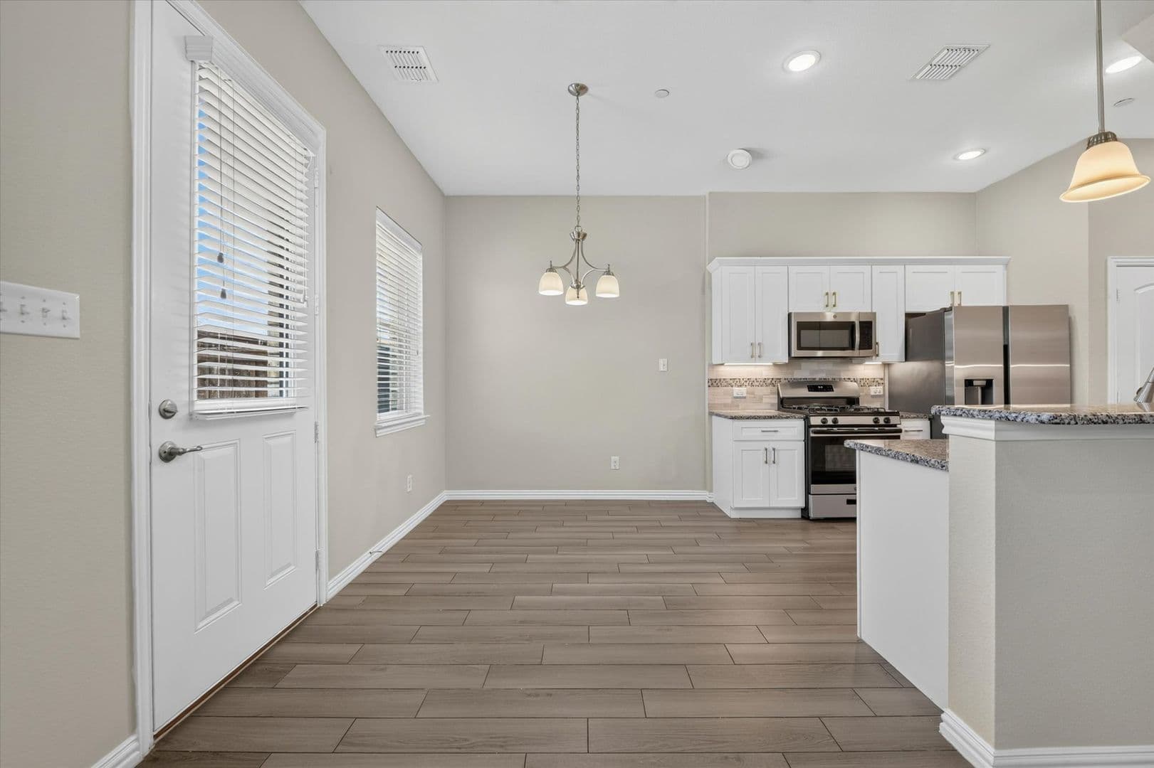 Irving Townhome: 1912 Bethlehem Street