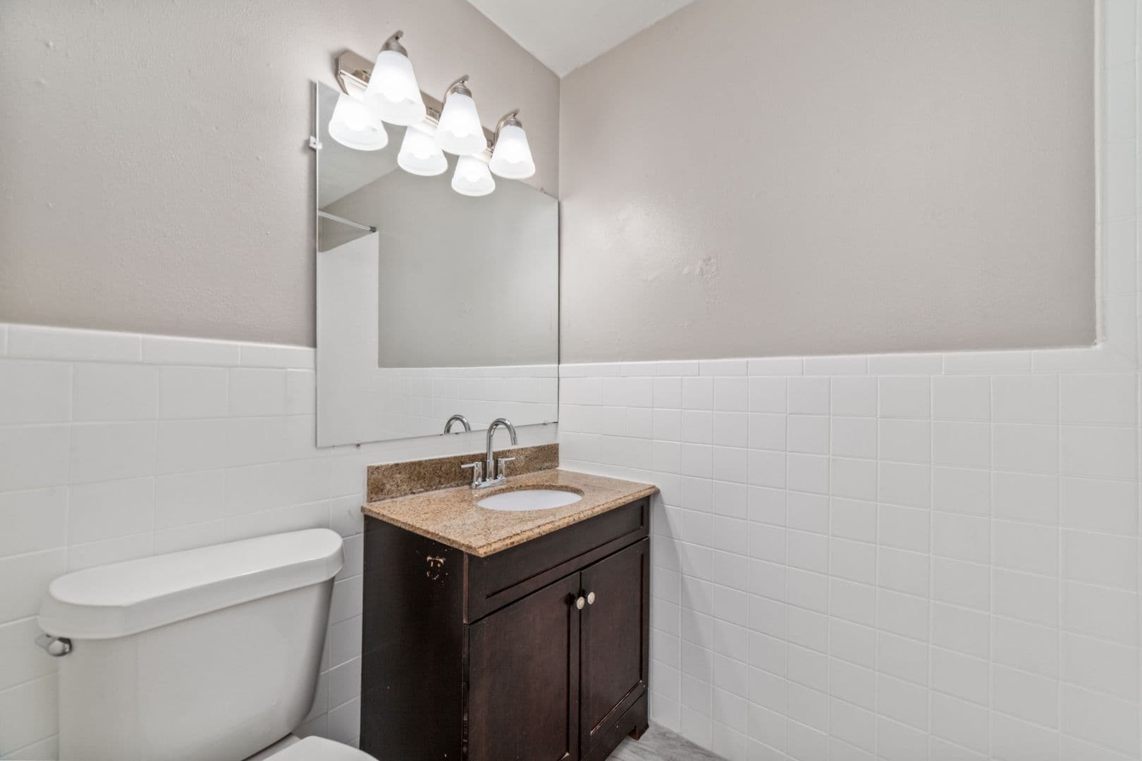 Houston Apartment: 1424 Marshall Street