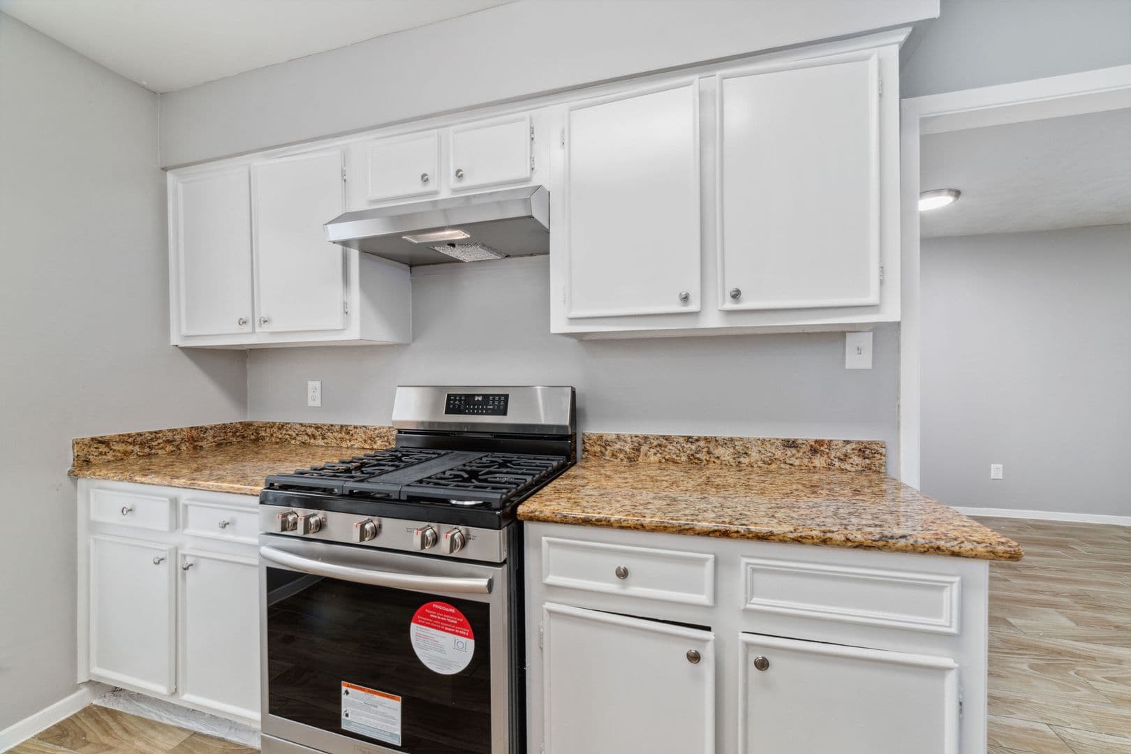 Houston Townhome: 353 Audrey Lane