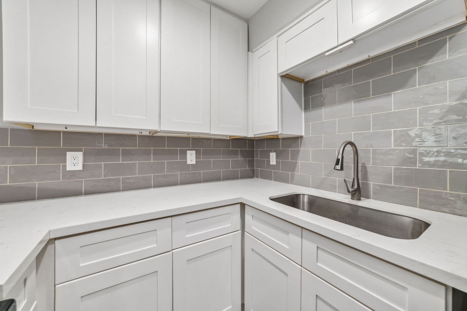 Houston Apartment: 1424 Marshall Street