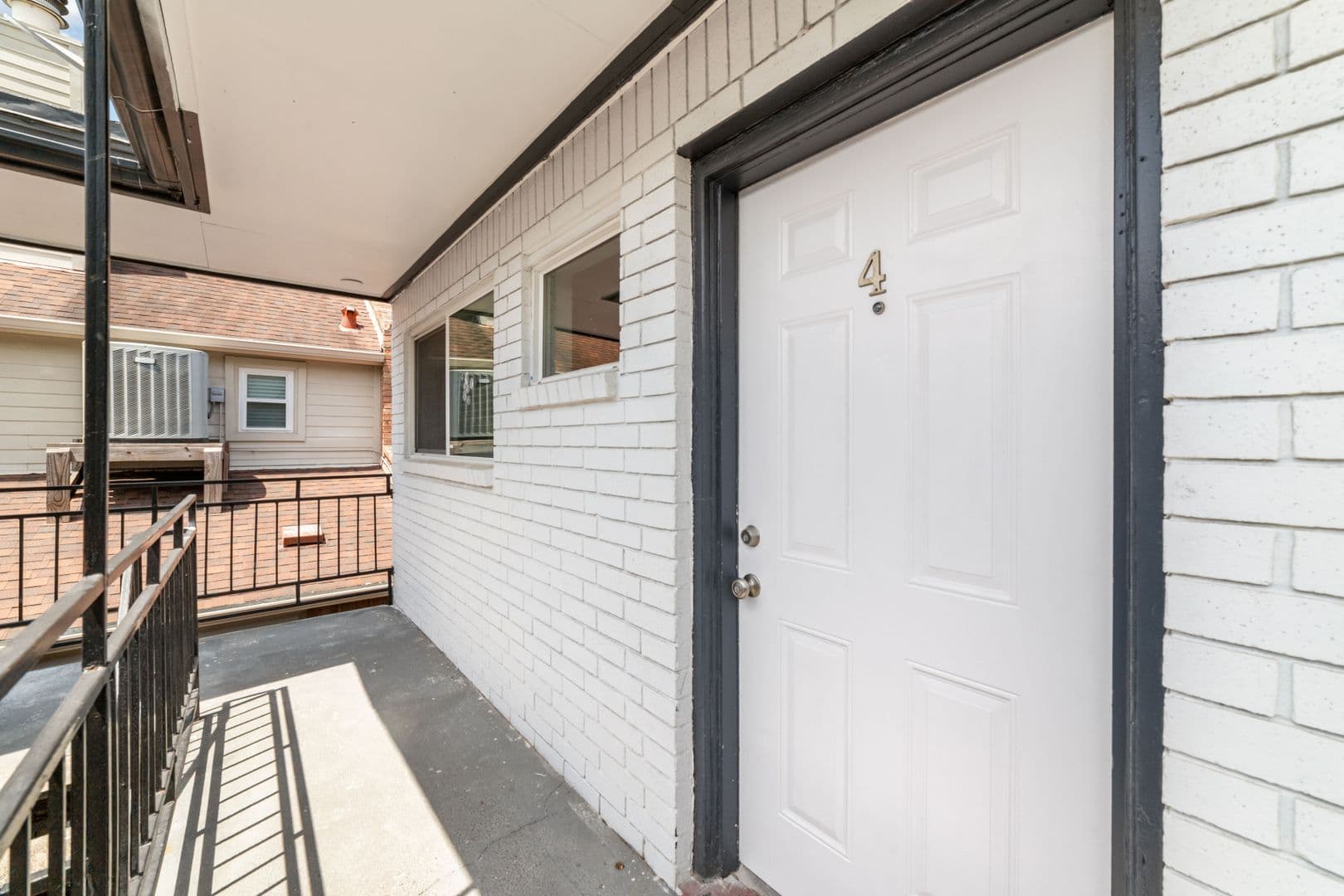 Houston Apartment: 1424 Marshall Street