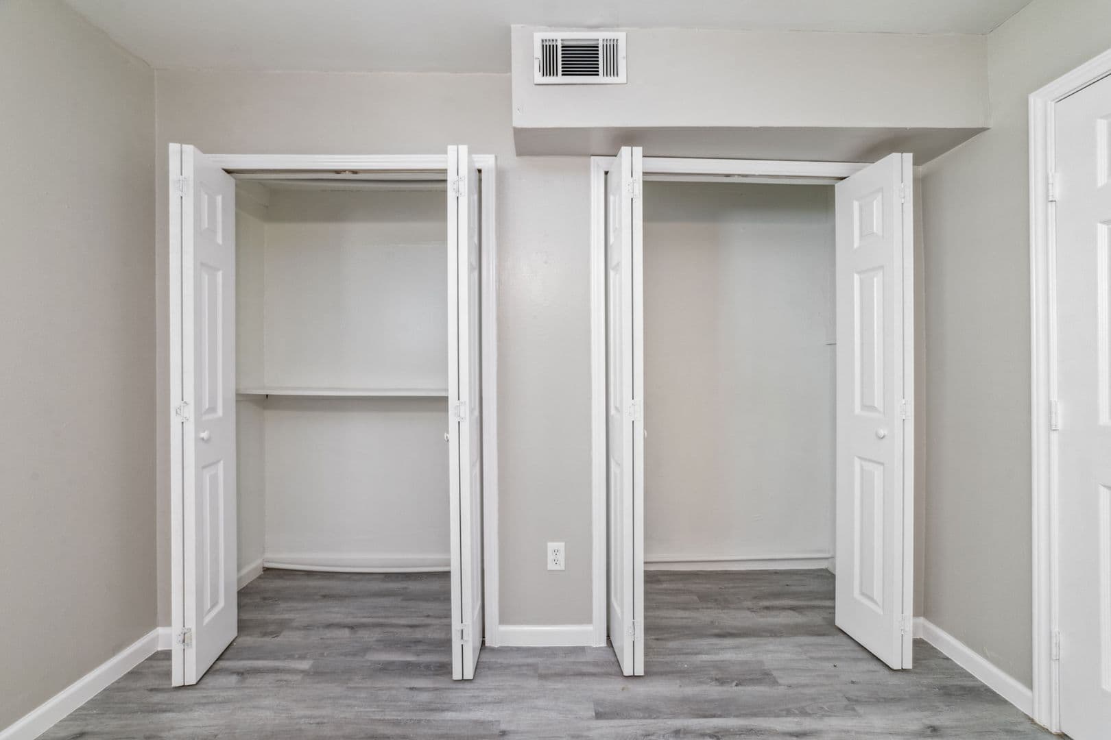 Houston Apartment: 1424 Marshall Street
