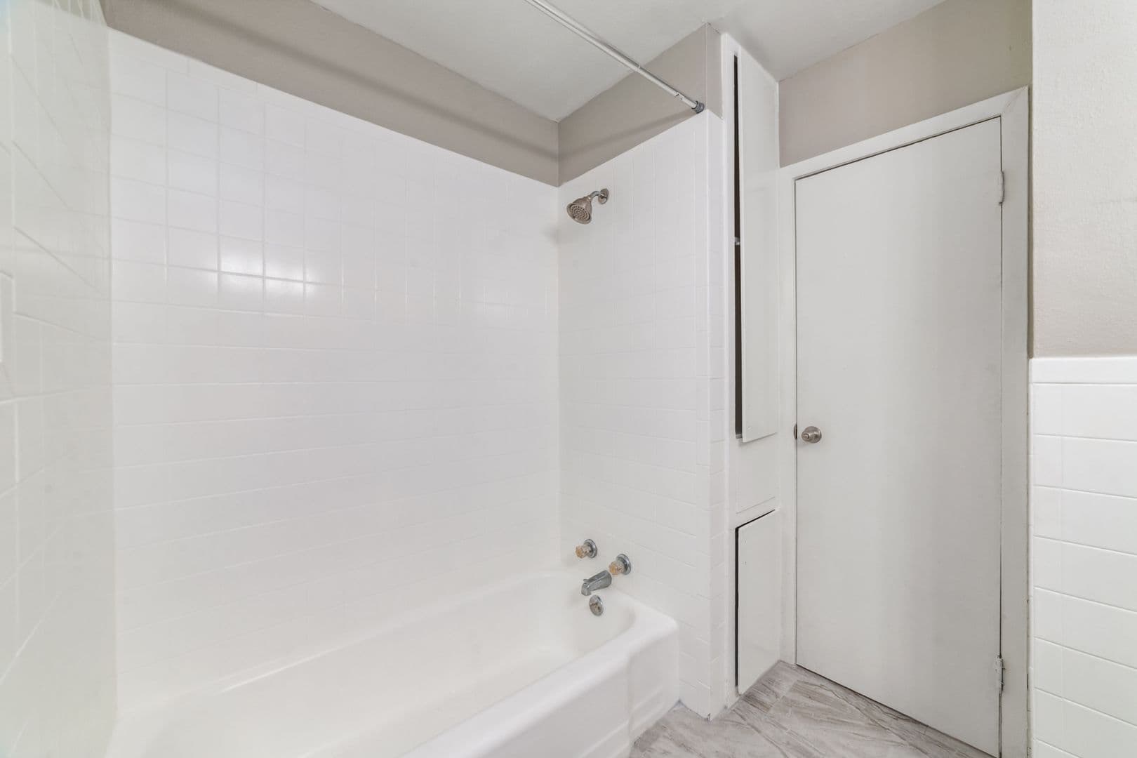 Houston Apartment: 1424 Marshall Street