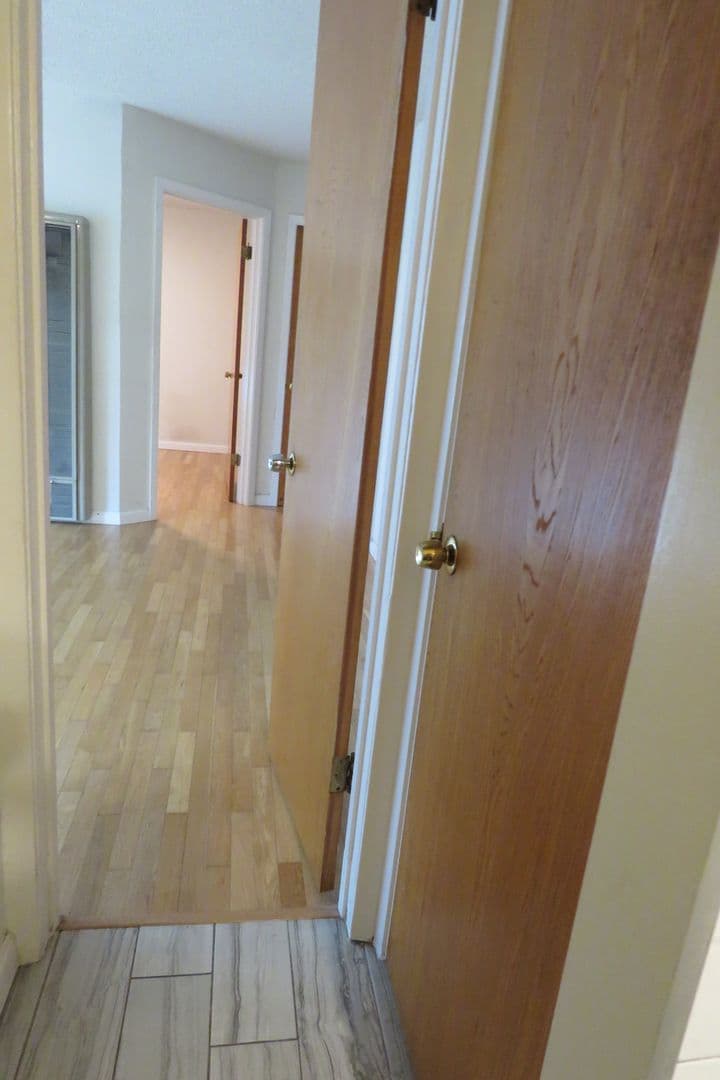 San Francisco Apartment: 130 5th Avenue