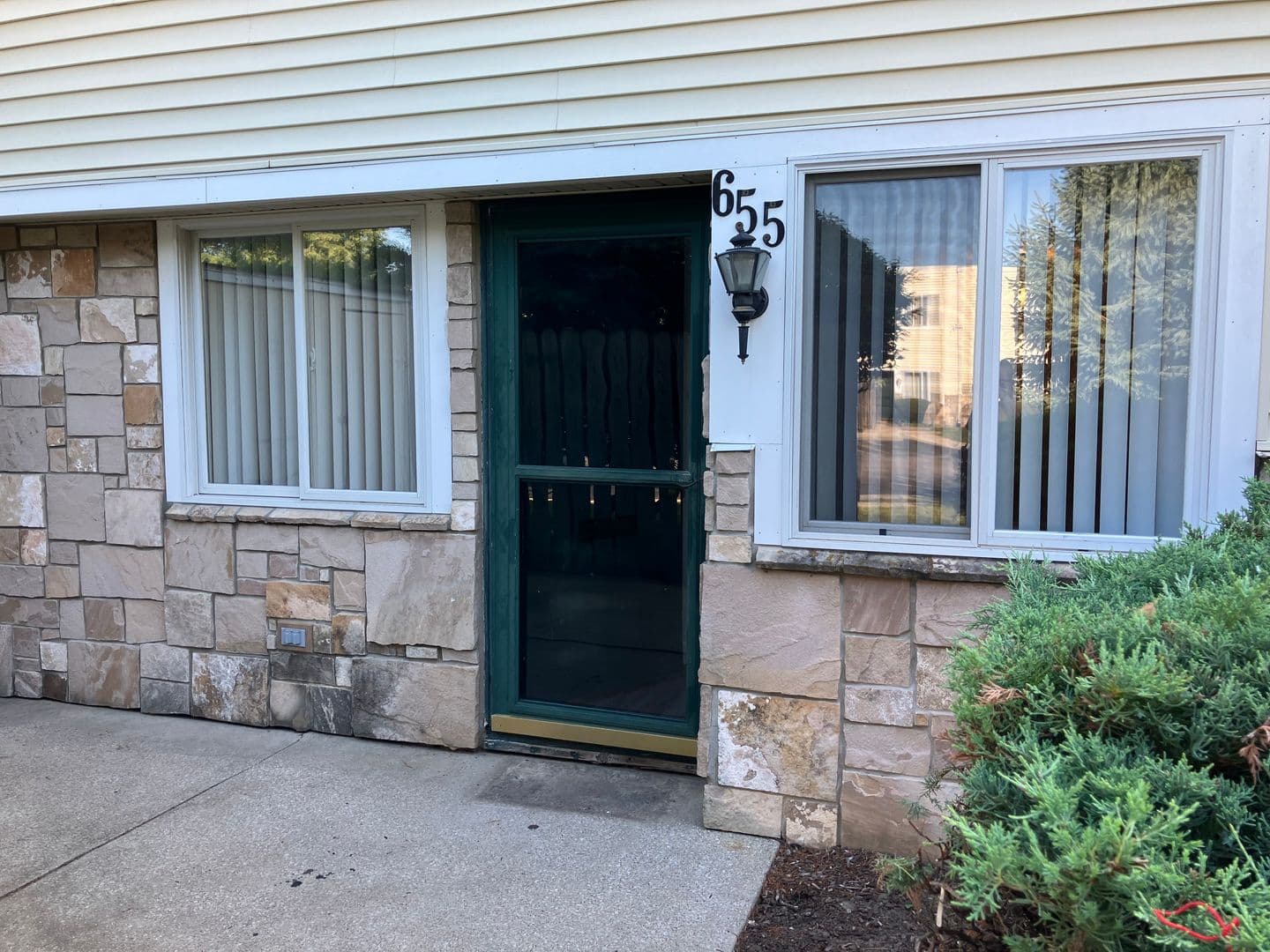 Fort Wayne Apartment: 700 Candlelite Ct
