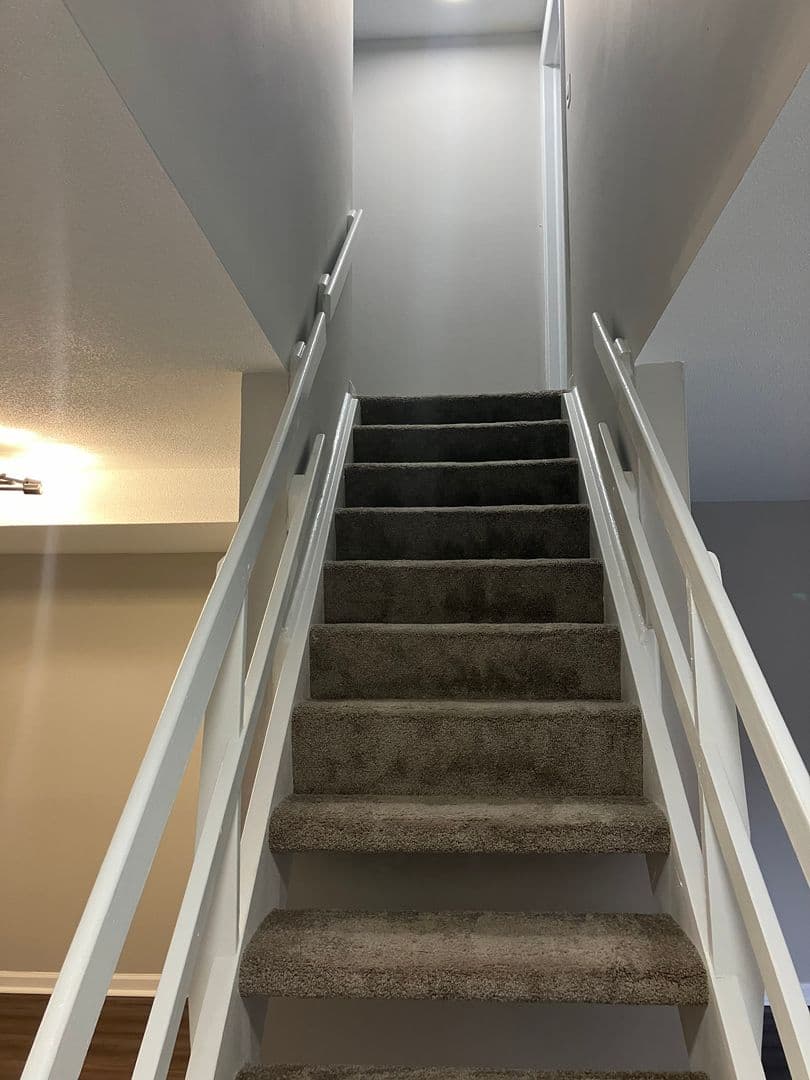 Fort Wayne Townhome: 522 Pinegrove Ln