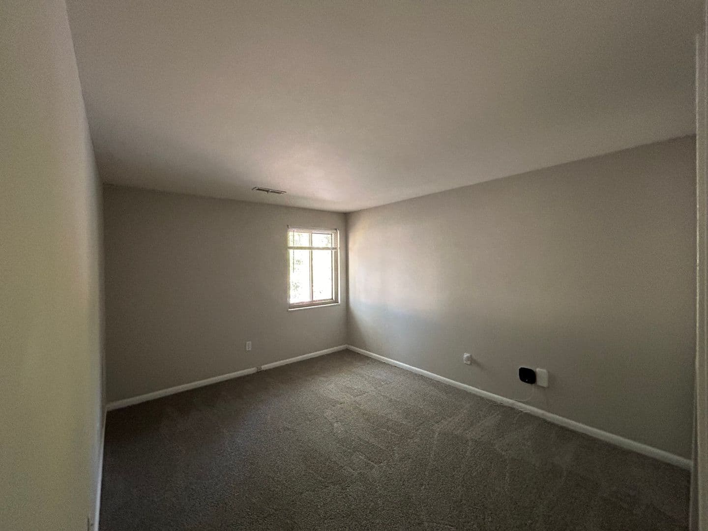 Fort Wayne Townhome: 522 Pinegrove Ln