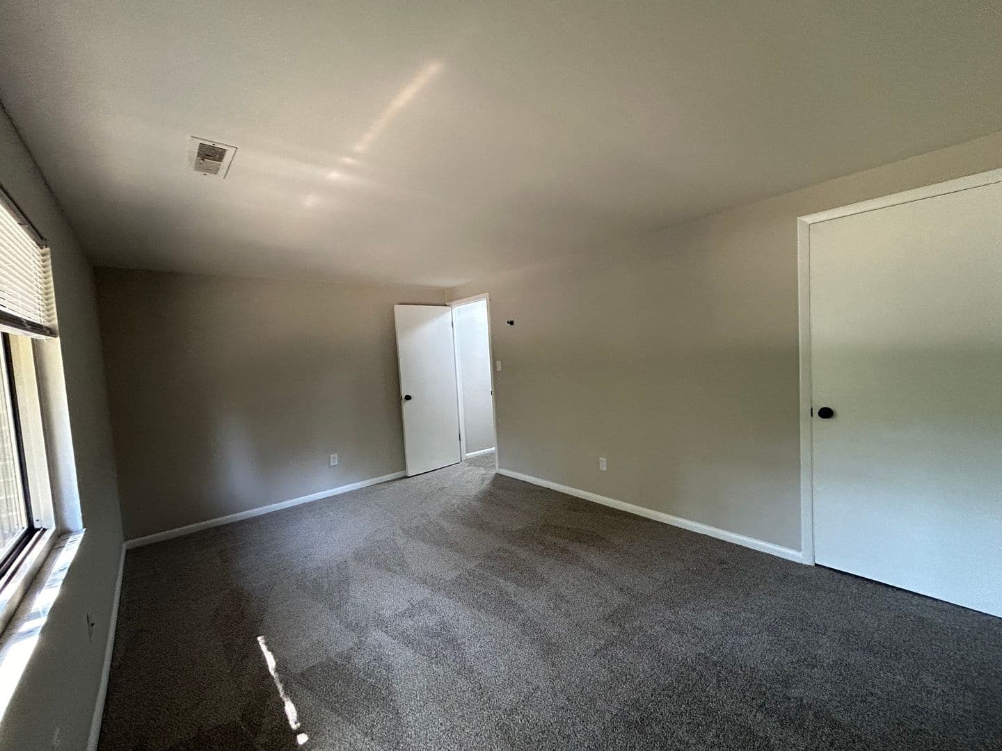 Fort Wayne Townhome: 522 Pinegrove Ln