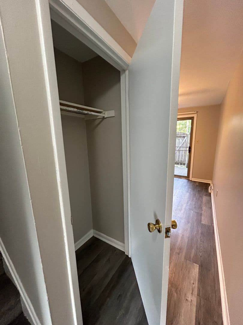 Fort Wayne Townhome: 522 Pinegrove Ln