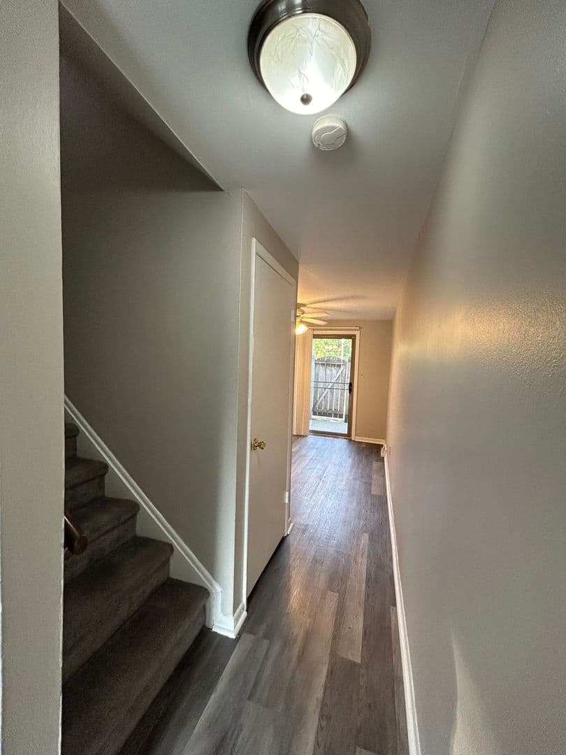 Fort Wayne Townhome: 522 Pinegrove Ln