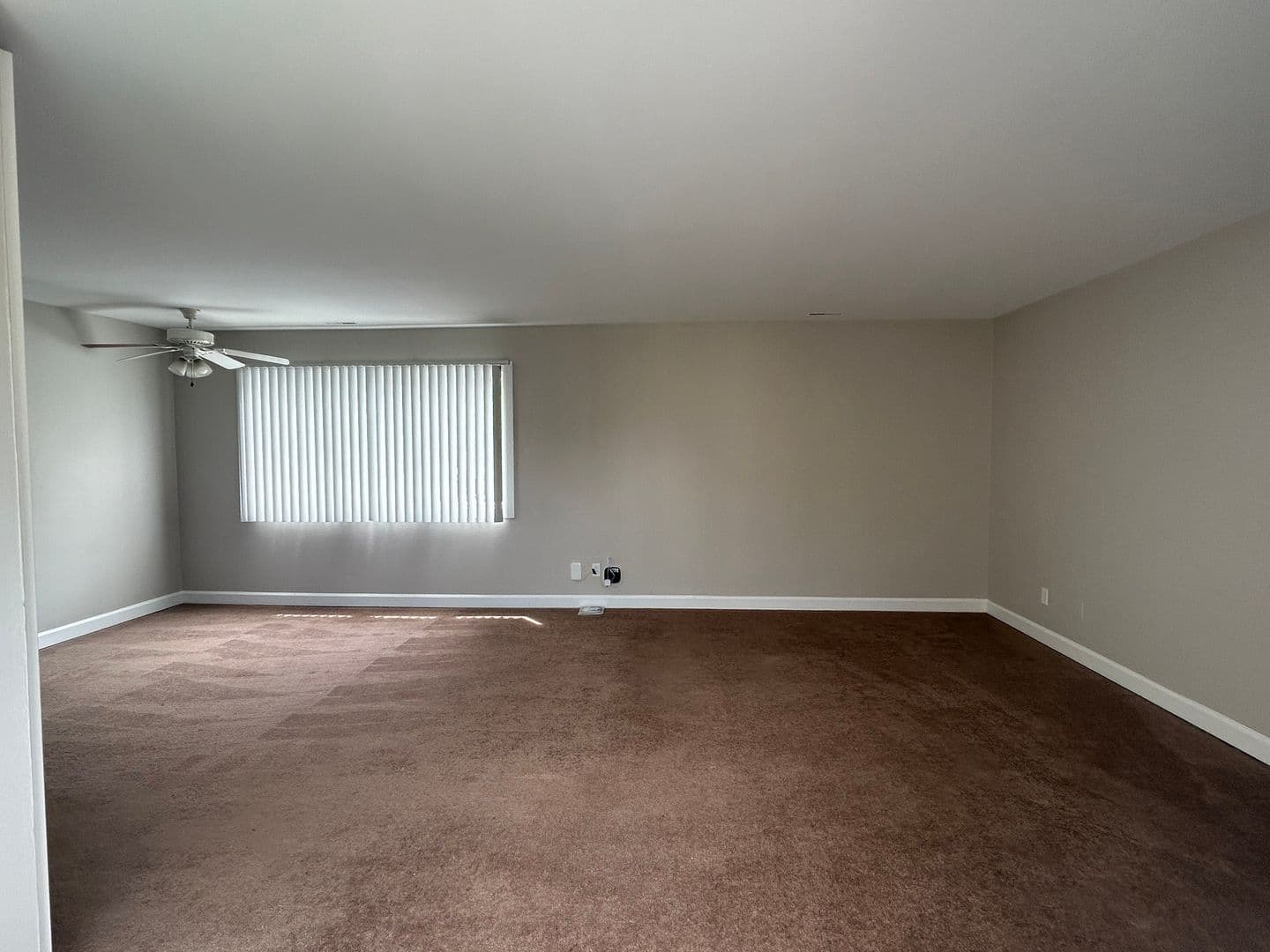 Fort Wayne Apartment: 700 Candlelite Ct