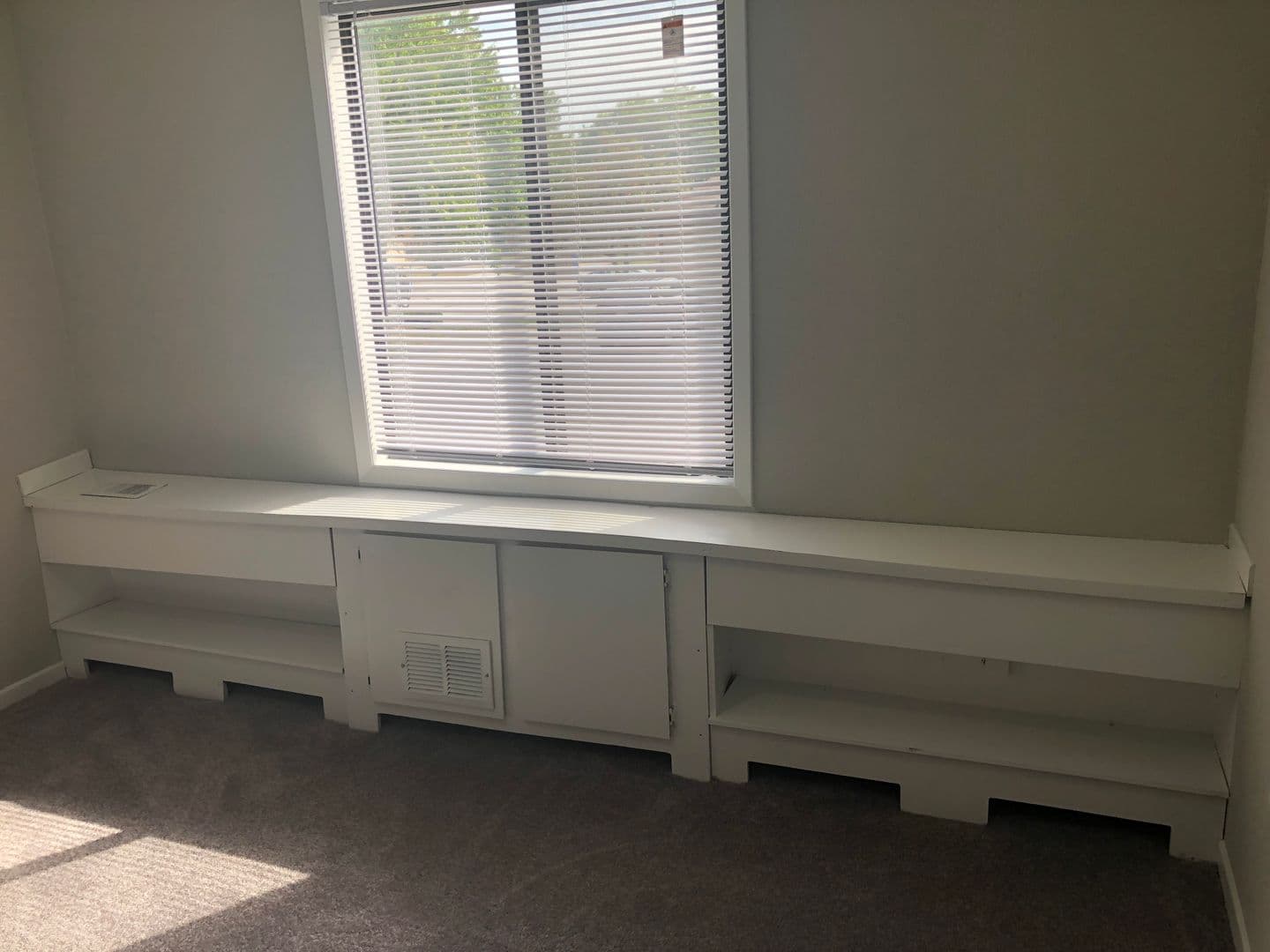Fort Wayne Apartment: 6037 Ullyot Drive