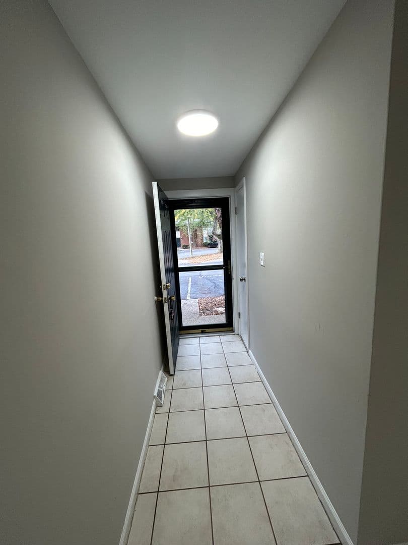Fort Wayne Townhome: 522 Pinegrove Ln