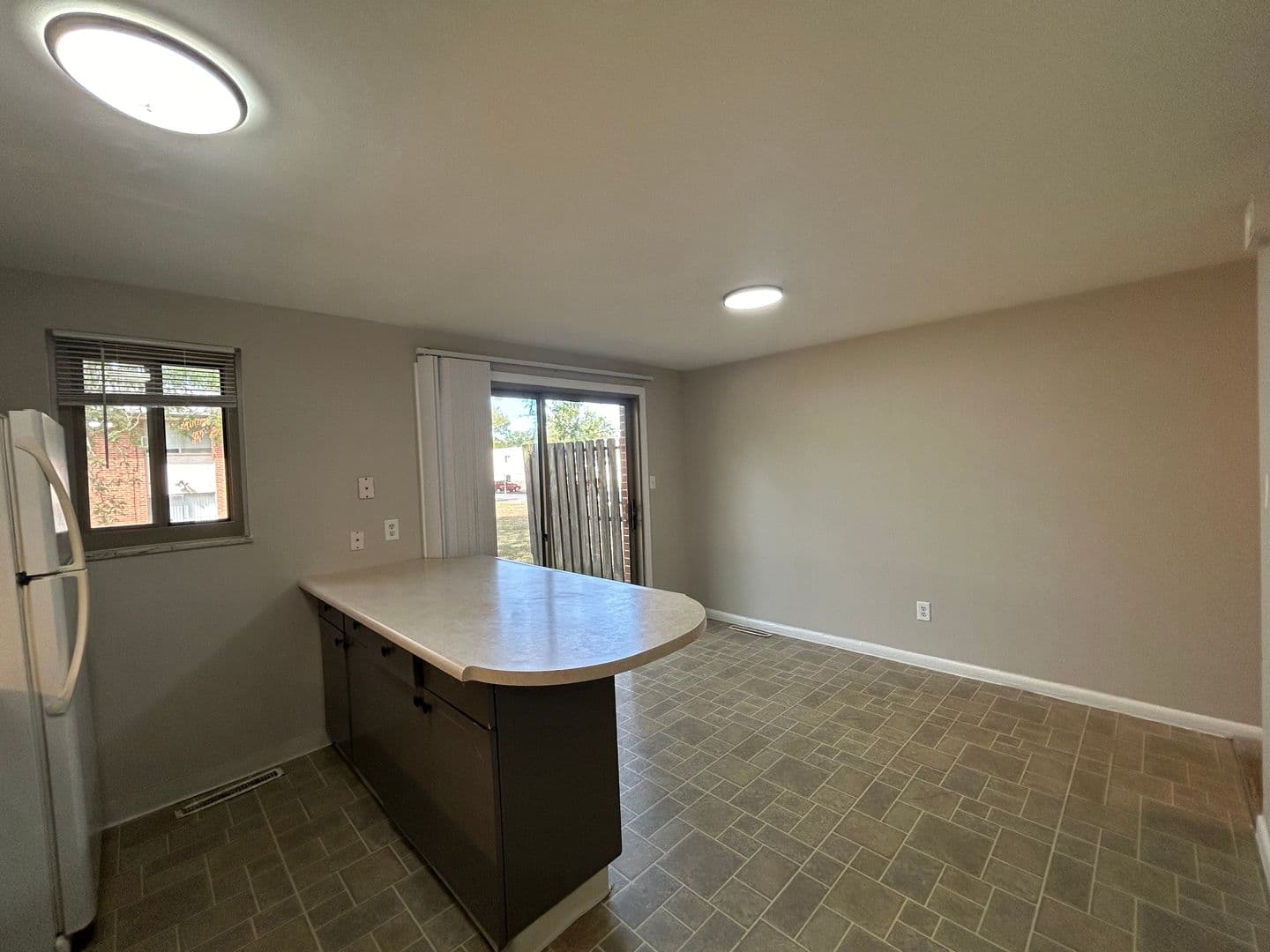 Fort Wayne Townhome: 522 Pinegrove Ln